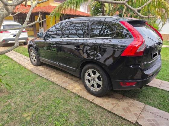VOLVO XC60 2.0 T5 COMFORT FWD TURBO GASOLINA 4P AUTOMÁTICO VOLVO XC60 2.0 T5 COMFORT FWD TURBO GASOLINA 4P AUTOMÁTICO